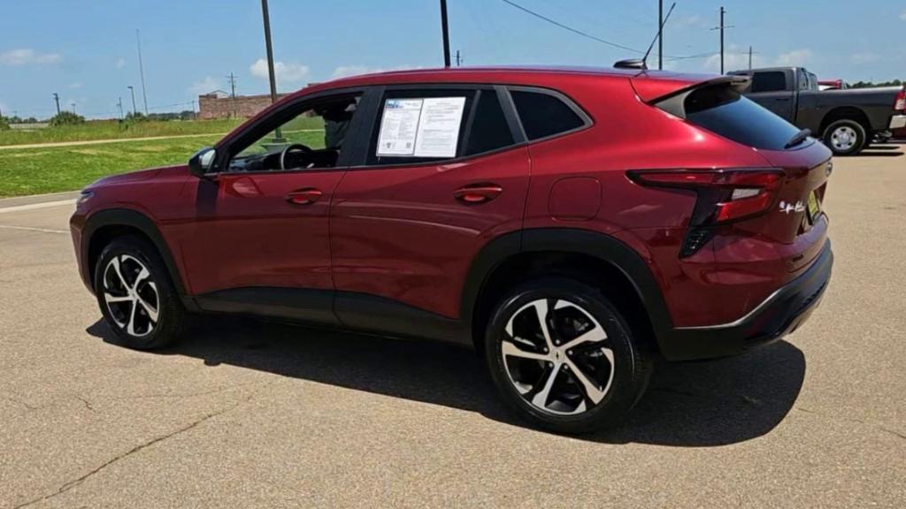 used 2024 Chevrolet Trax car, priced at $23,460