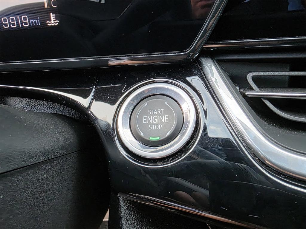 used 2025 Chevrolet Trax car, priced at $24,321
