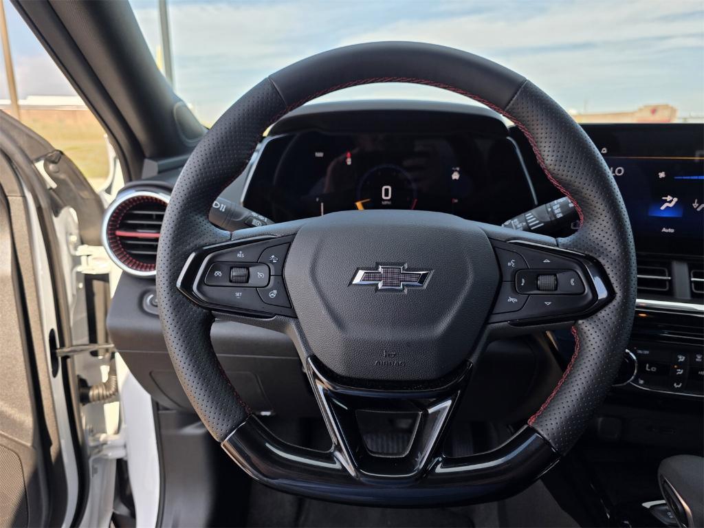 used 2025 Chevrolet Trax car, priced at $24,321