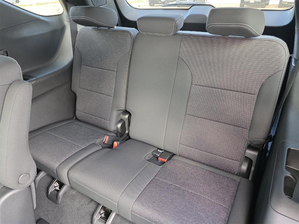 new 2026 Chevrolet Traverse car, priced at $40,695