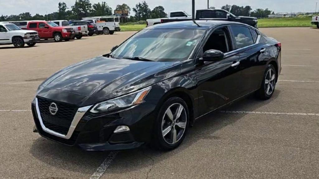 used 2020 Nissan Altima car, priced at $17,068