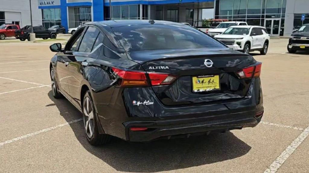 used 2020 Nissan Altima car, priced at $17,068