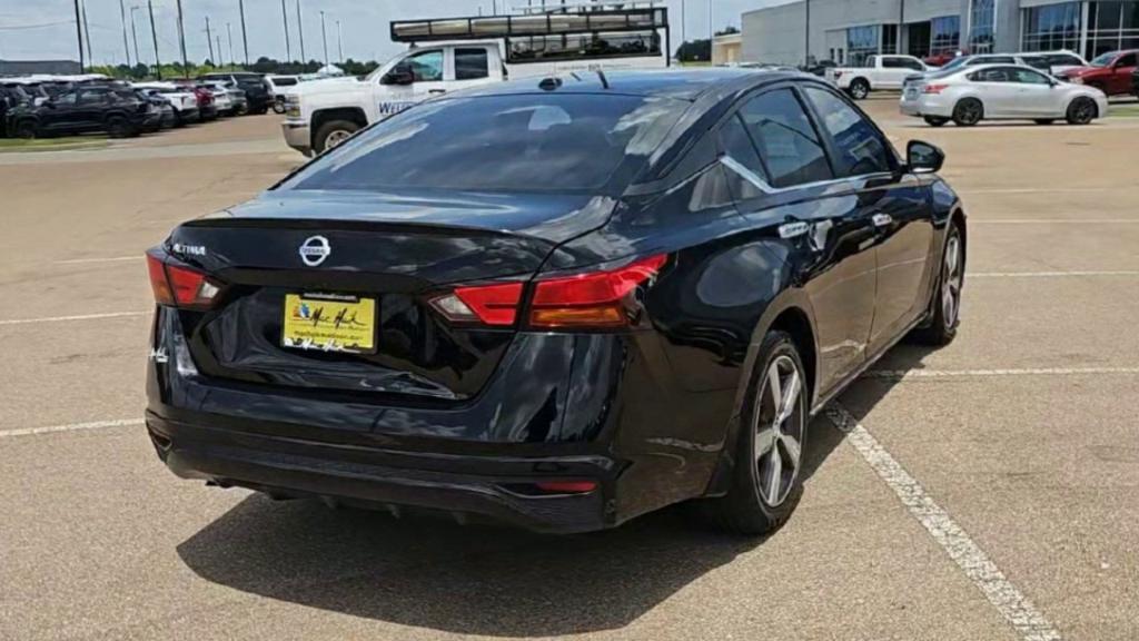 used 2020 Nissan Altima car, priced at $17,068