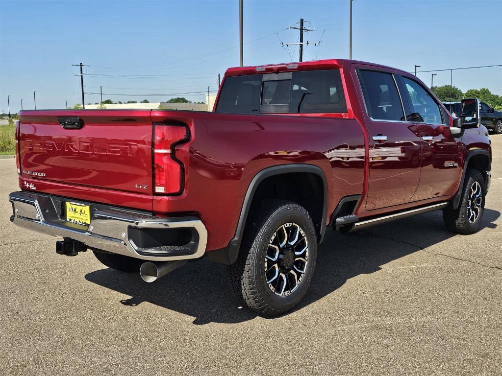 new 2025 Chevrolet Silverado 3500 car, priced at $81,700