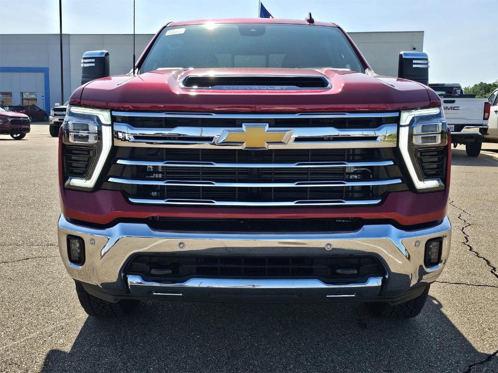 new 2025 Chevrolet Silverado 3500 car, priced at $81,700