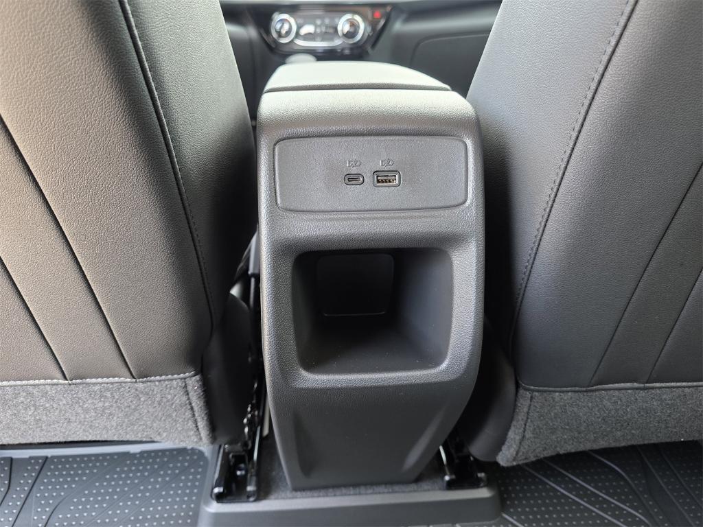 new 2025 Chevrolet Trax car, priced at $25,432