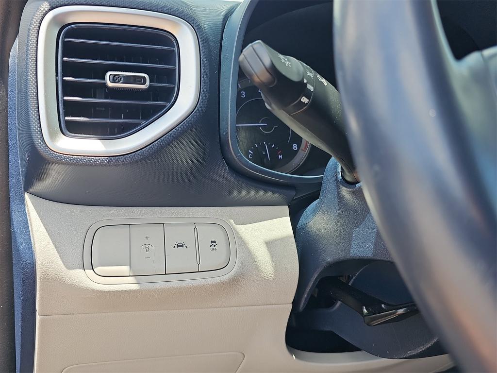used 2022 Hyundai Venue car, priced at $18,442