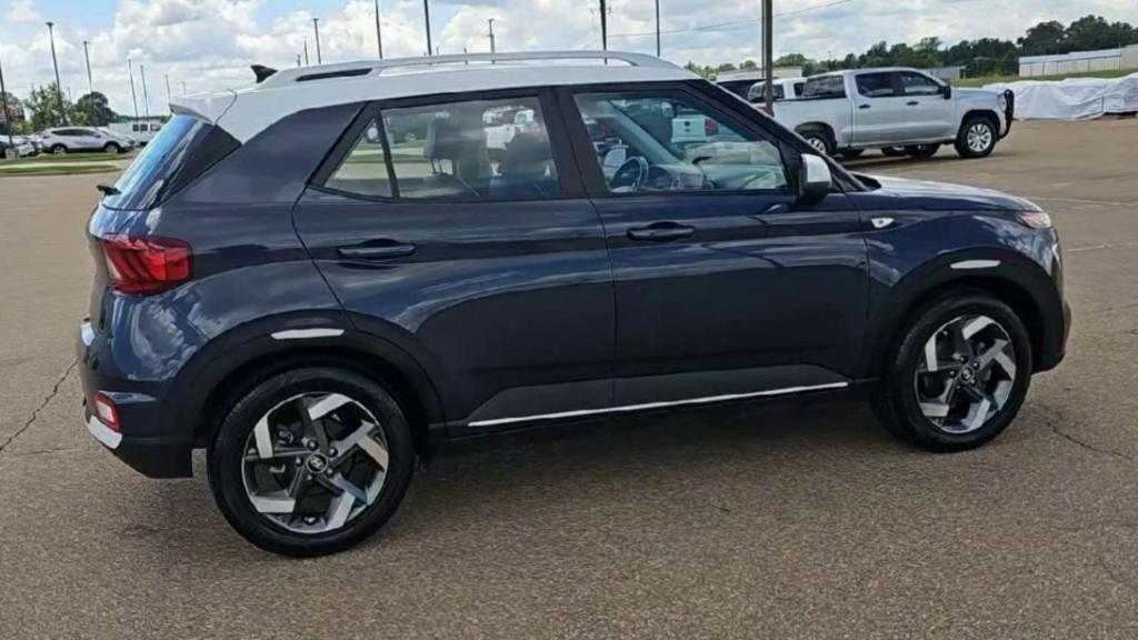 used 2022 Hyundai Venue car, priced at $18,442