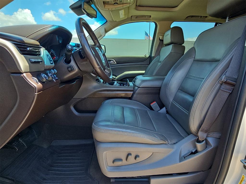 used 2018 GMC Yukon car, priced at $32,731