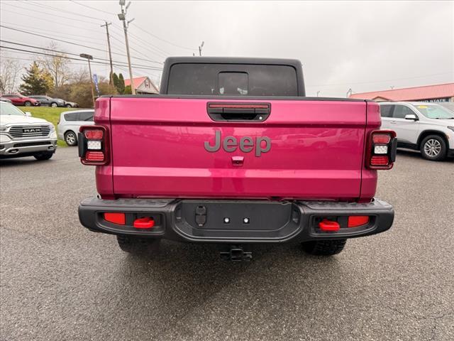 new 2024 Jeep Gladiator car, priced at $63,940