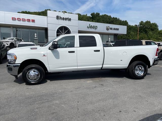 new 2024 Ram 3500 car, priced at $69,777