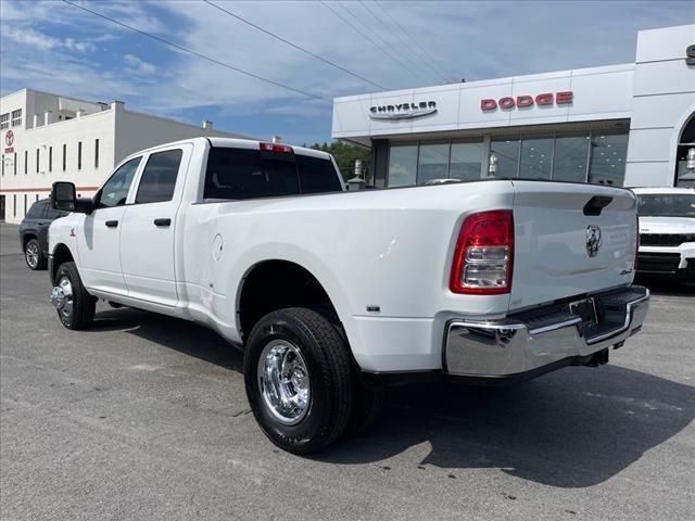 new 2024 Ram 3500 car, priced at $69,777