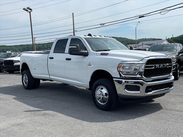 new 2024 Ram 3500 car, priced at $69,777