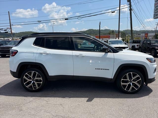 new 2025 Jeep Compass car, priced at $34,490
