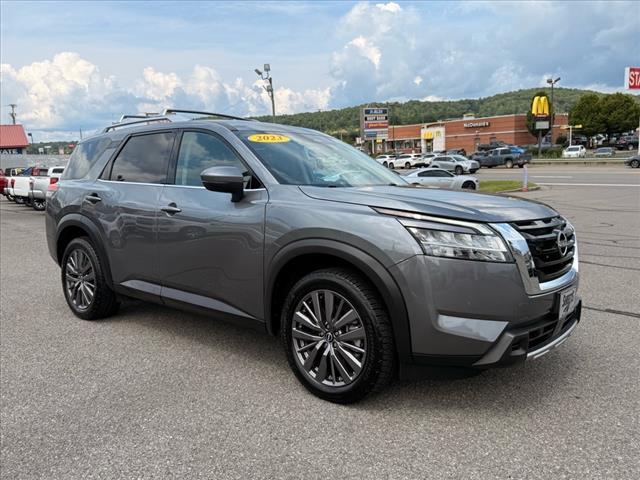 used 2023 Nissan Pathfinder car, priced at $31,998