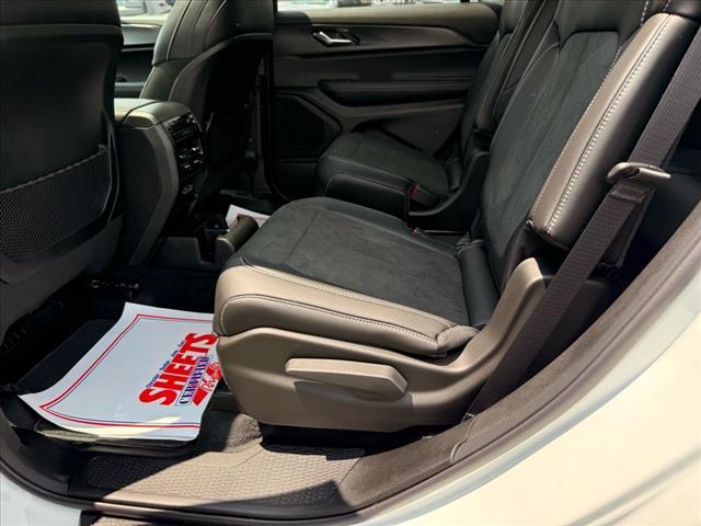 new 2025 Jeep Grand Cherokee L car, priced at $48,135