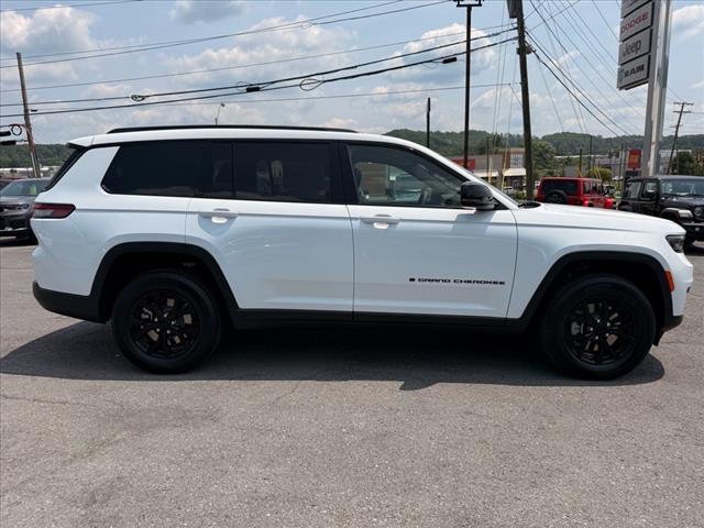 new 2025 Jeep Grand Cherokee L car, priced at $48,135