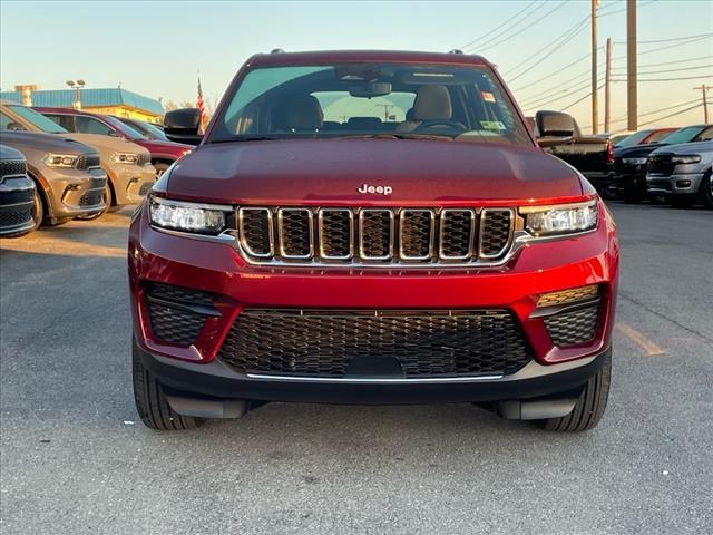 new 2024 Jeep Grand Cherokee car, priced at $44,170