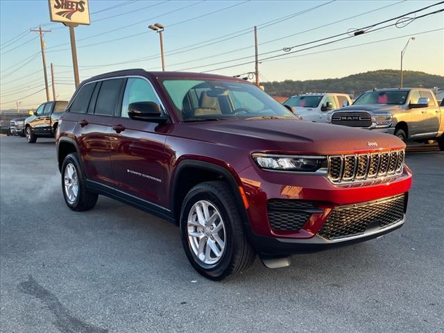 new 2024 Jeep Grand Cherokee car, priced at $44,170