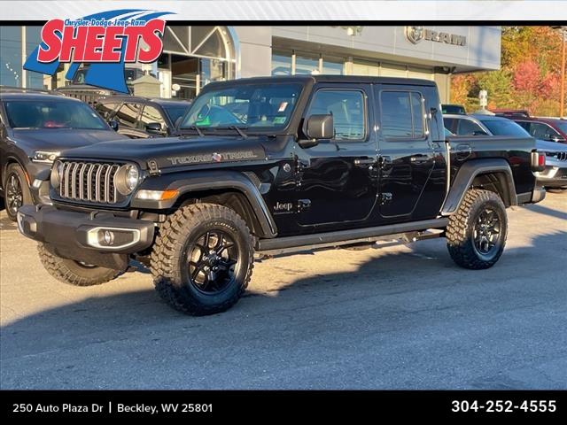 new 2024 Jeep Gladiator car, priced at $52,060