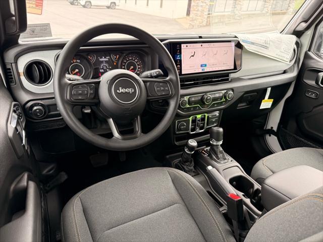 new 2025 Jeep Gladiator car, priced at $44,785