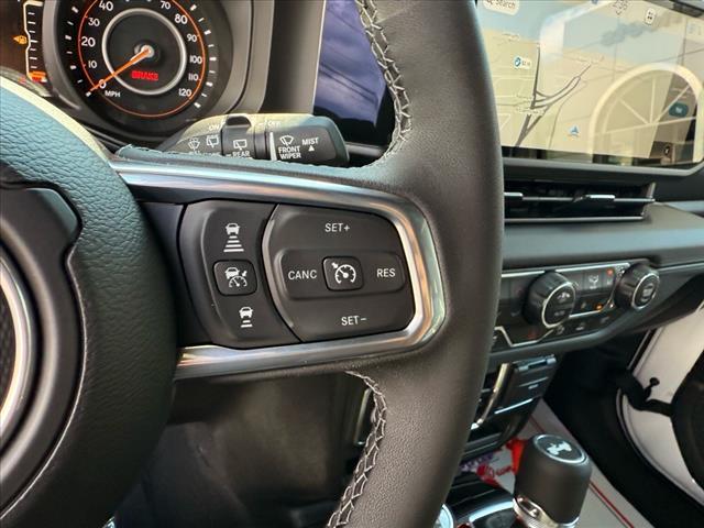 new 2025 Jeep Wrangler car, priced at $55,690