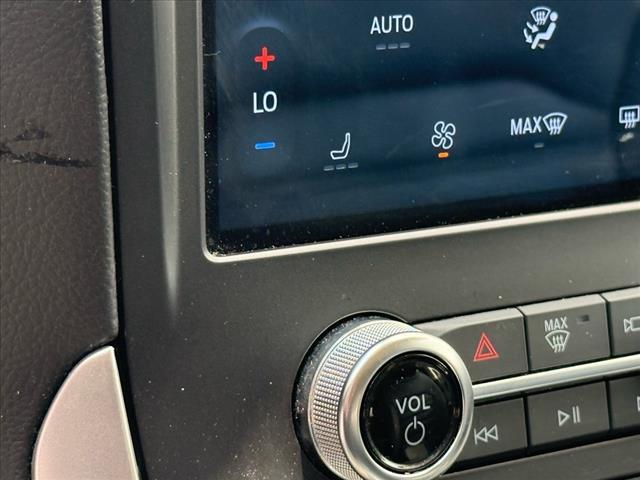 used 2024 Ford Edge car, priced at $27,495