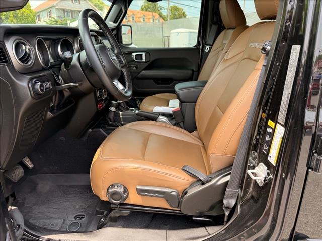 used 2022 Jeep Wrangler Unlimited car, priced at $38,995