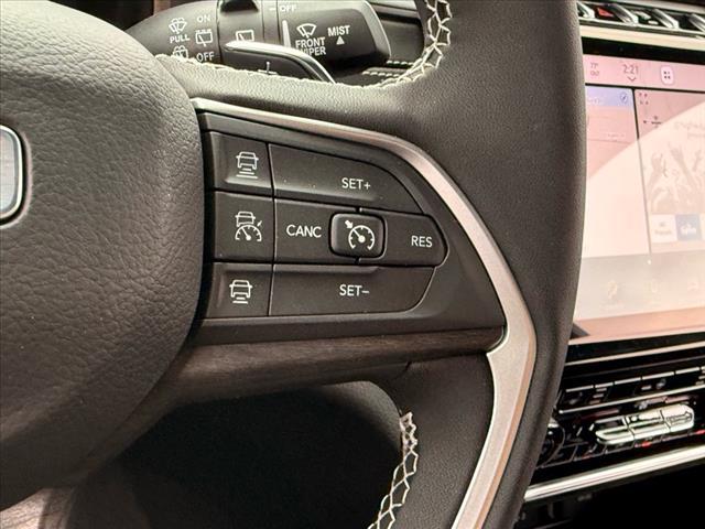 new 2025 Jeep Grand Cherokee car, priced at $50,010