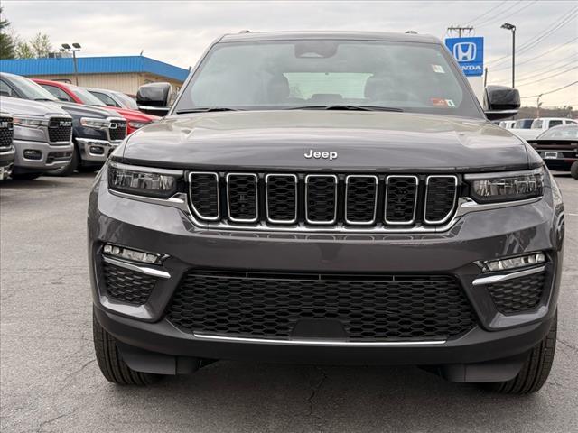 new 2025 Jeep Grand Cherokee car, priced at $50,010