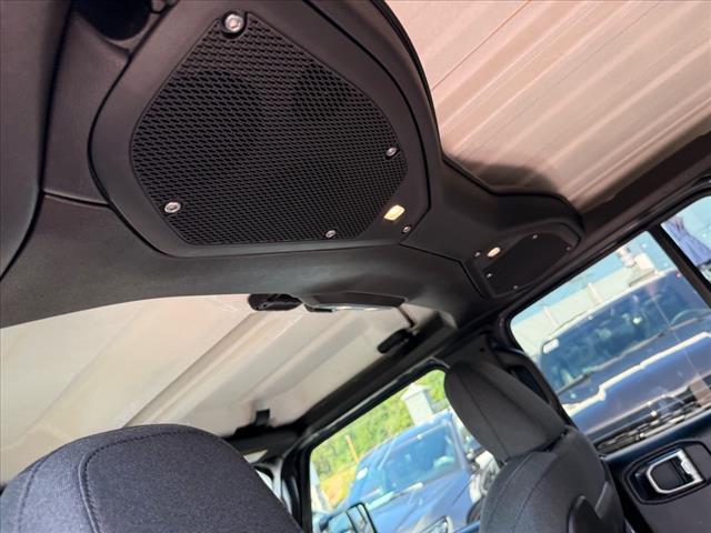 new 2025 Jeep Gladiator car, priced at $56,750