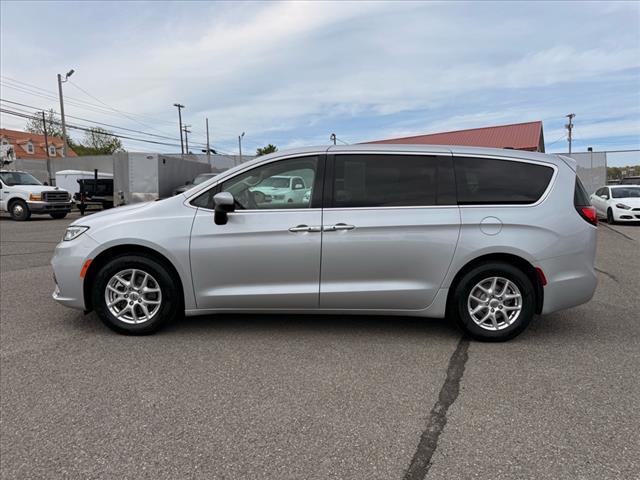 used 2023 Chrysler Pacifica car, priced at $26,999