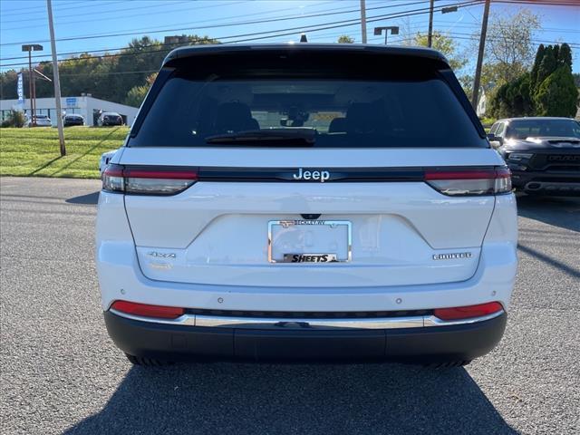 used 2022 Jeep Grand Cherokee car, priced at $35,999