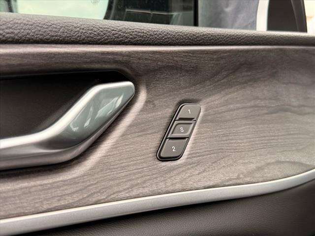 new 2025 Jeep Grand Cherokee car, priced at $55,065