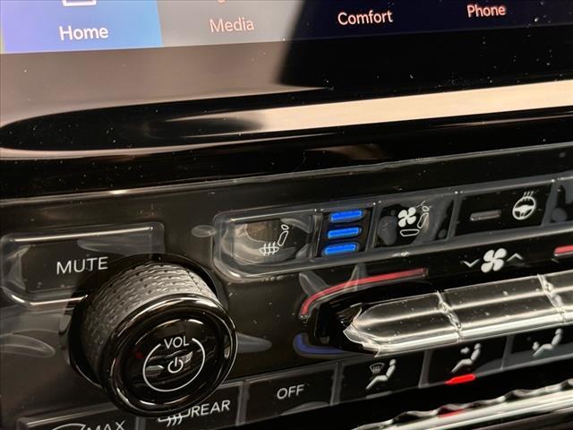 new 2025 Jeep Grand Cherokee car, priced at $55,065