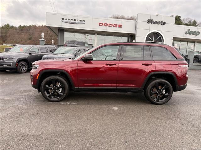 new 2025 Jeep Grand Cherokee car, priced at $46,175