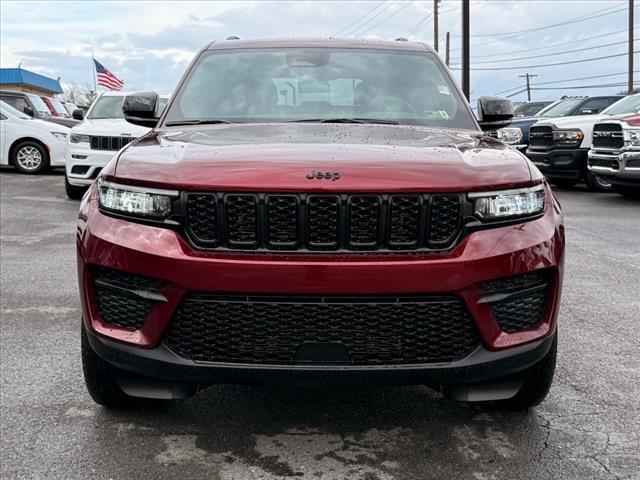 new 2025 Jeep Grand Cherokee car, priced at $46,175