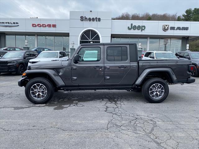 new 2024 Jeep Gladiator car, priced at $51,340