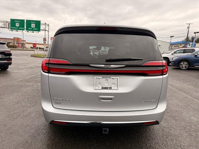 used 2022 Chrysler Pacifica car, priced at $30,999