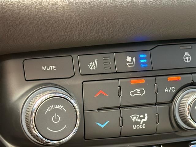 new 2025 Dodge Durango car, priced at $50,380