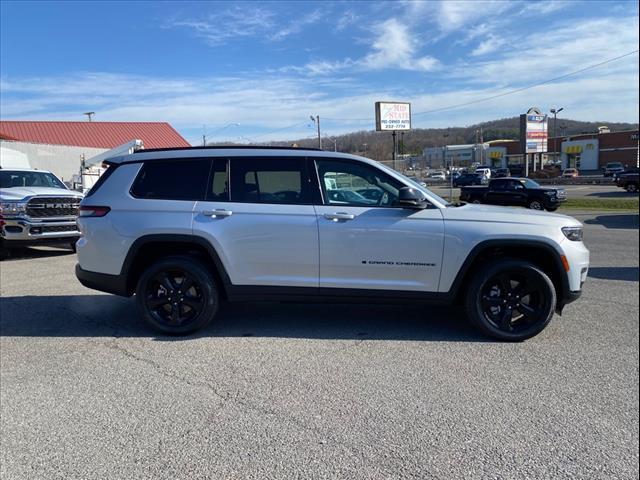 new 2024 Jeep Grand Cherokee L car, priced at $57,635