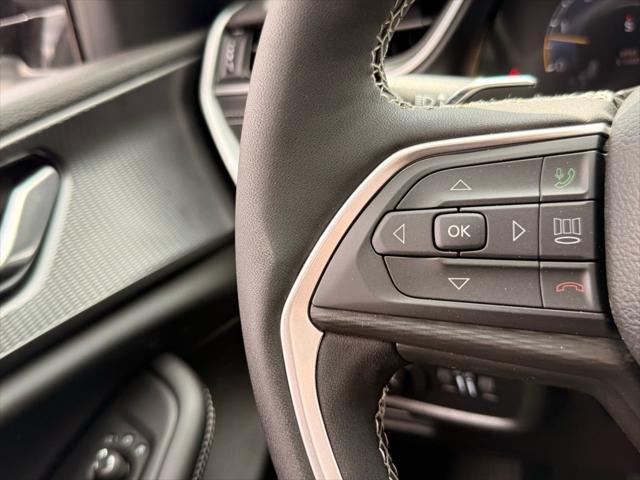 new 2025 Jeep Grand Cherokee car, priced at $47,580
