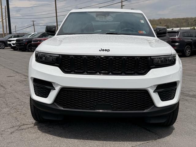 new 2025 Jeep Grand Cherokee car, priced at $47,580