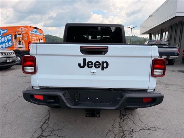 new 2025 Jeep Gladiator car, priced at $47,455