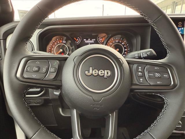 new 2025 Jeep Gladiator car, priced at $47,455