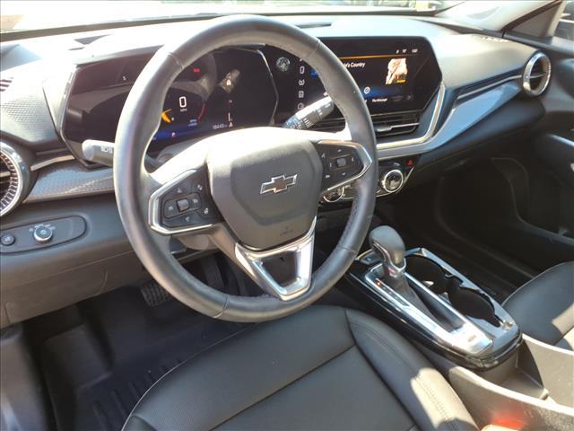 used 2025 Chevrolet Trax car, priced at $23,999