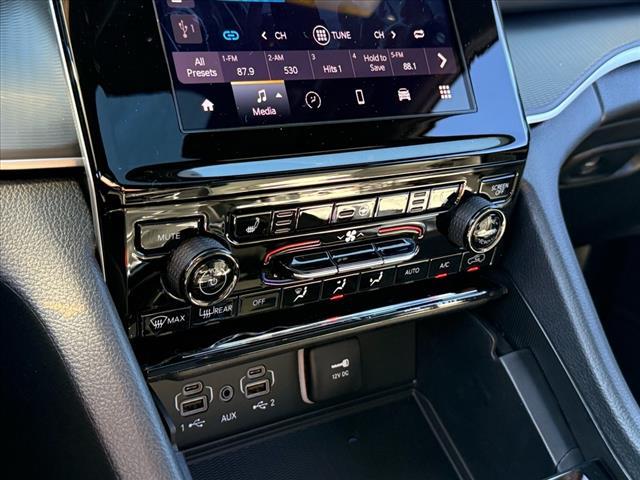 new 2025 Jeep Grand Cherokee L car, priced at $47,722