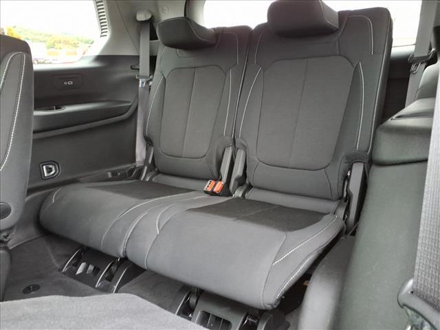 used 2022 Jeep Grand Cherokee L car, priced at $30,999