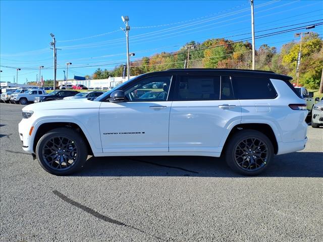 new 2025 Jeep Grand Cherokee L car, priced at $66,397