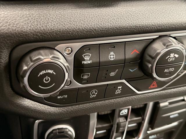 new 2025 Jeep Gladiator car, priced at $51,580